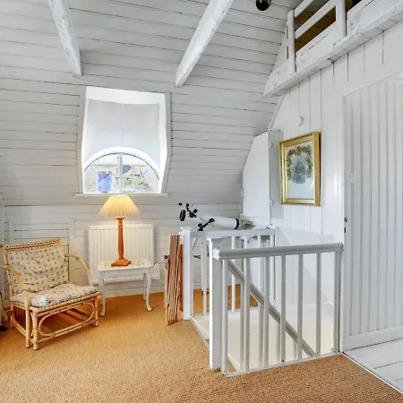 Mattias - 100m From The Sea By Interhome