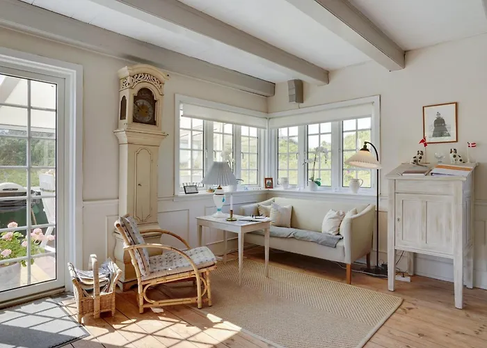 Semesterbostad Mattias - 100m From The Sea By Interhome