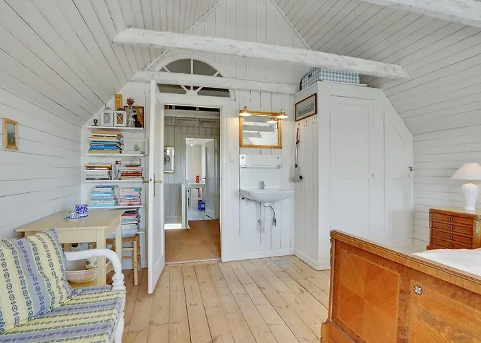 Mattias - 100m From The Sea By Interhome *